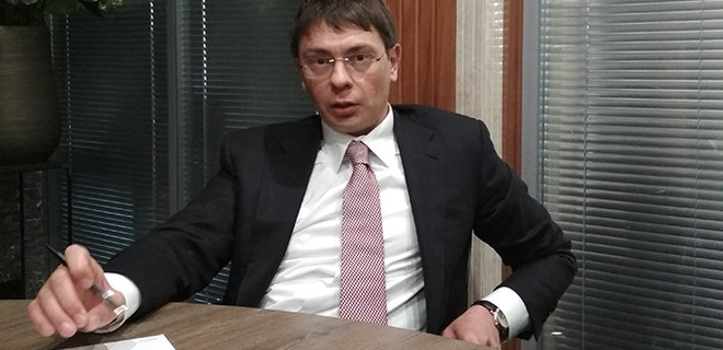 Хищения в облэнерго: Крючкову вернули паспорт, он покинул Украину - Фото