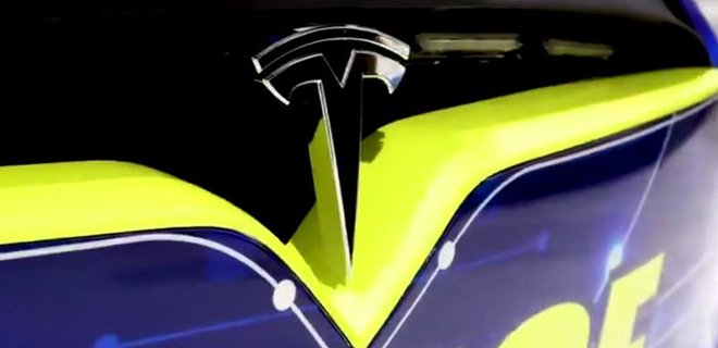 Полиция австралийского штата пересела на Tesla Model X: видео - Фото