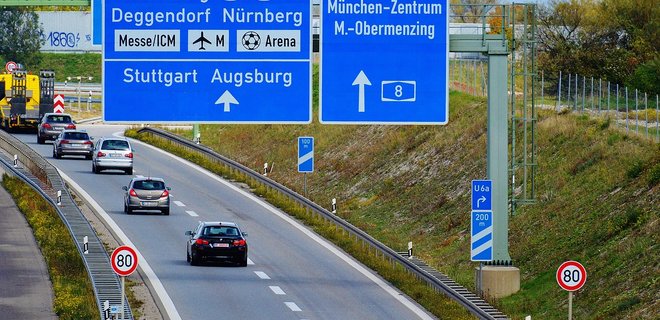 Дорожные сборы в Германии признали незаконными - Фото