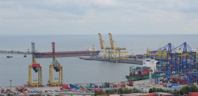 Кернел инвестирует в порт Черноморск 3 млрд грн - Фото