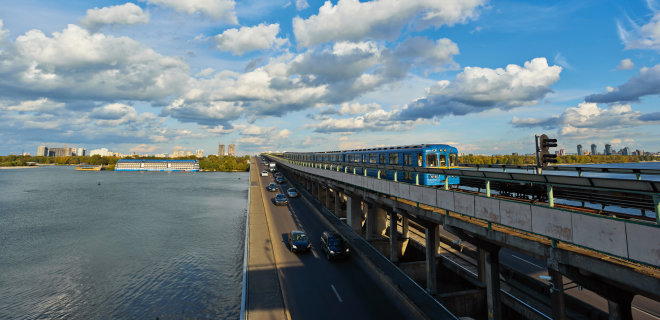 Киев за 60 млн евро кредита проведет самую масштабную за 50 лет реконструкцию моста Метро - Фото