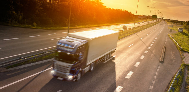 Польша обновила правила грузовых перевозок из Украины - Фото