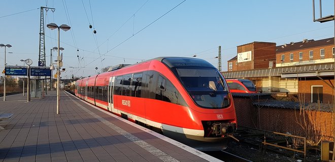 Deutsche Bahn поможет Укрзалізниці закупить электровозы - Фото