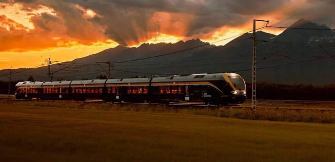 Чешский Leo Express получил футуристический поезд Sirius: фото - Фото