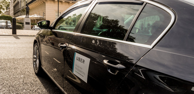 Угроза безопасности: Uber не продлили лицензию в Лондоне - Фото