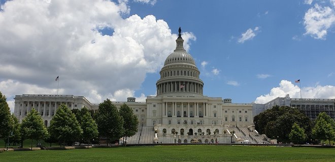 Велика перемога Байдена. Сенат США підтримав податкову й енергетичну реформу демократів - Фото