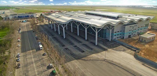 SkyUp запускает новый рейс из Одессы в Грузию - Фото