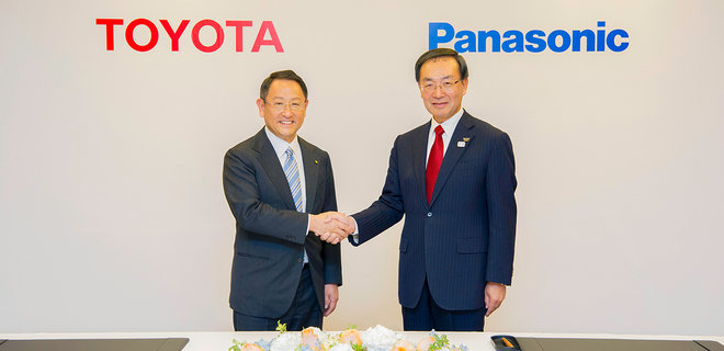 Toyota и Panasonic создают предприятие по выпуску аккумуляторов - Фото