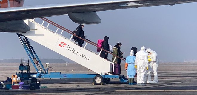 Эвакуация украинцев в начале пандемии: авиакомпании получили компенсацию. Не всю - Фото