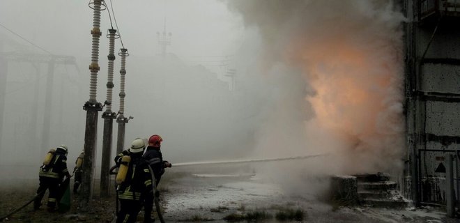 В Киеве горела подстанция ДТЭК: видео  - Фото
