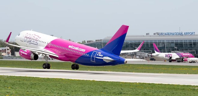 Wizz Air продлил отмену рейсов по украинским маршрутам - Фото