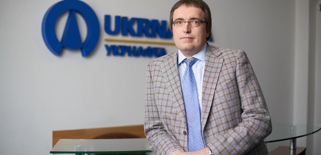 Глава крупнейшей нефтяной компании Украины сохранил свою должность - Фото