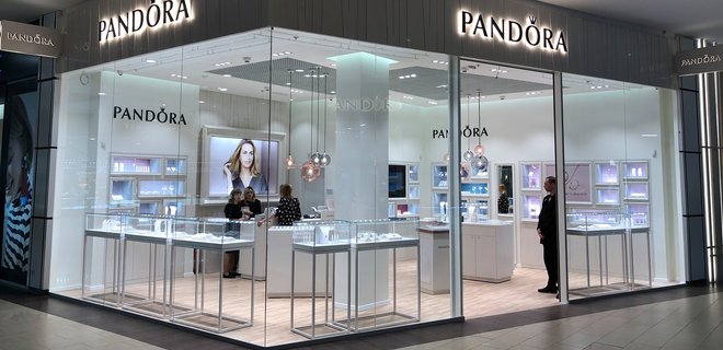 Ювелирная компания Pandora перейдет на переработанное золото и серебро - Фото