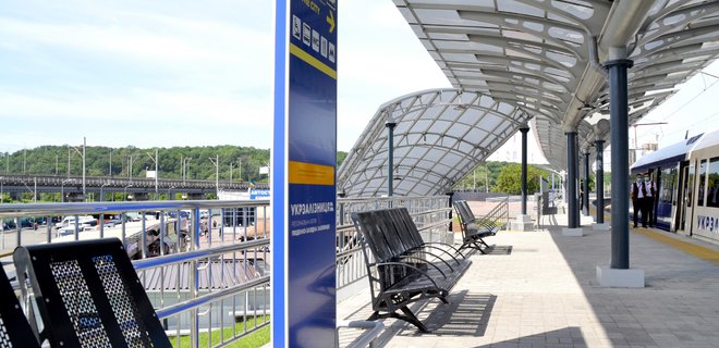 Укрзалізниця реконструировала железнодорожную станцию Выдубичи: фото, видео - Фото