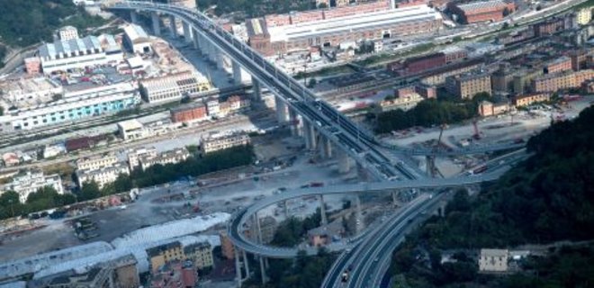 Компании Ахметова поставляли сталь для нового моста в Генуе - Фото