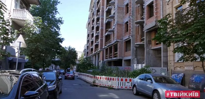 Кличко разрешил достроить скандальное здание возле Софии. Верхние этажи снесут - Фото