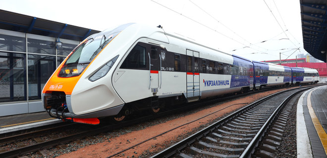 На Kyiv Boryspil Express нет спроса. УЗ перебросила поезд на другой маршрут - Фото