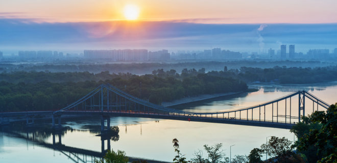 Трамваи, мосты и парки. На что Киев потратит 1,1 млрд грн от выпуска облигаций - Фото