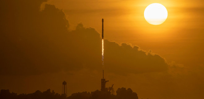 За час в любую точку мира. SpaceX и Пентагон построят сверхскоростную транспортную ракету - Фото