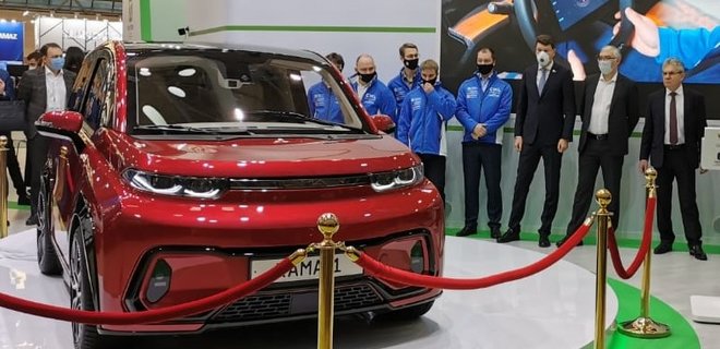 КамАЗ показал свой первый электромобиль: фото  - Фото