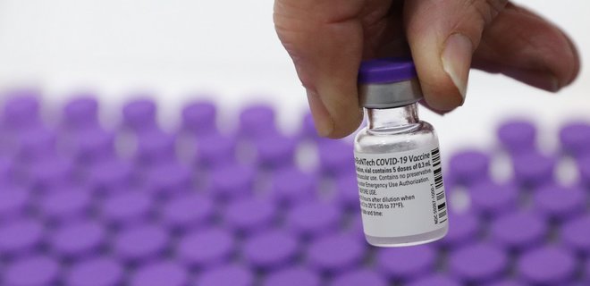 Pfizer продала вакцин на $3,5 млрд за первый квартал - Фото