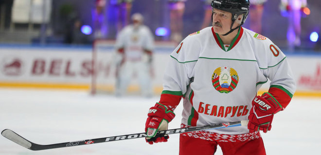 Многолетний спонсор отказывается поддерживать чемпионат мира по хоккею в Беларуси - Фото