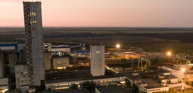 Ахметов получил контроль над крупнейшим производителем коксующегося угля - Фото