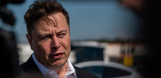 Инвестор Tesla подал в суд на Илона Маска из-за его постов в Twitter - Фото