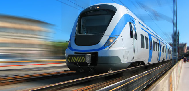 Украина и Польша работают над скоростным железнодорожным сообщением между столицами - Фото