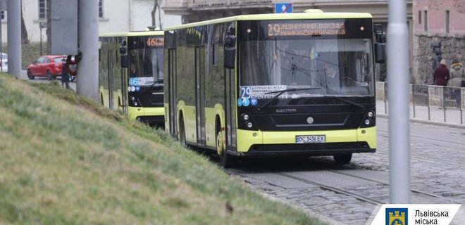 Горсовет Львова поднял цену на проезд в транспорте - Фото