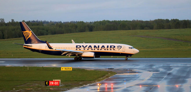Ryanair вернулся к рекордной прибыли и ожидает дальнейшего роста авиаперевозок - Фото