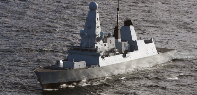 Британия готова отправить свой флот для сопровождения судов с украинским зерном – Times - Фото