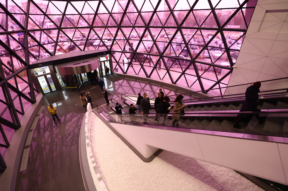 В Киеве открыли один из крупнейших ТРЦ Европы – фото