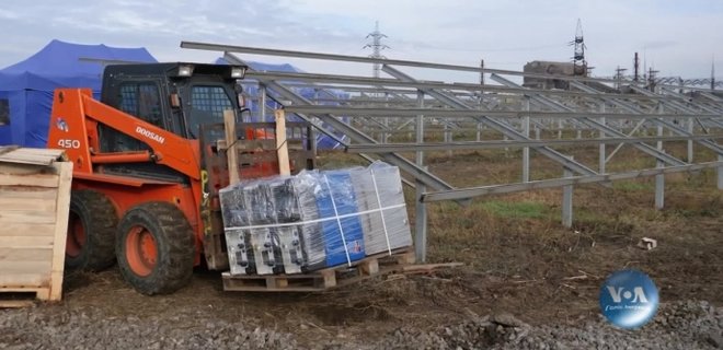 Канадский инвестор демонтировал солнечную электростанцию из-за Коломойского: видео - Фото