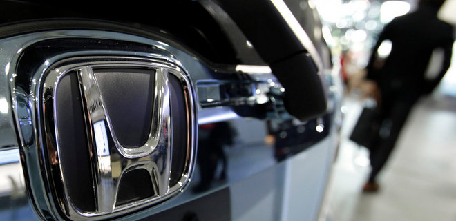 Японські Honda і Mazda припиняють експорт до Росії - Фото