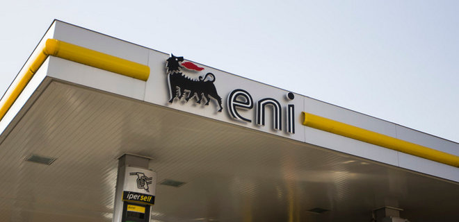 Італійська енергетична група Eni припинить укладання нових угод на купівлю нафти з Росії - Фото