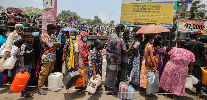 Дефолт в Шри-Ланке. Страна приостановила обслуживание внешнего долга - Фото