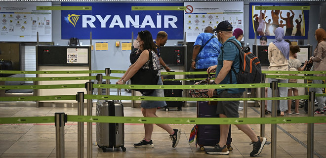 Глава Ryanair: Авіаквитків по 10 євро більше не буде - Фото