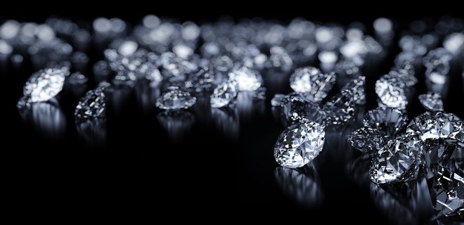 У найближчі тижні G7 оголосить про заборону на алмази з Росії – Reuters - Фото