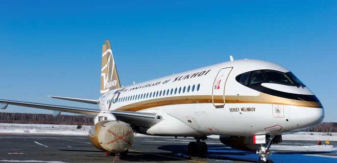 В РФ хотят заменить самолеты Boeing и Airbus авиацией собственного производства – Reuters - Фото