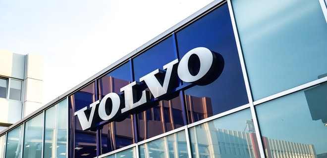 Volvo планирует продажу своего бизнеса в России, компания приостановила работу в феврале - Фото