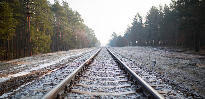 EU readies plans for Ukraine's transition to European railway track - Photo