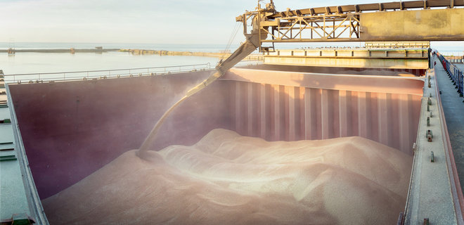 Білорусь погодилась пропускати українське зерно в порти Литви - Фото