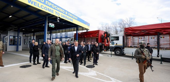 Построили с нуля: на границе с Румынией открыли новый пункт пропуска автотранспорта – фото - Фото