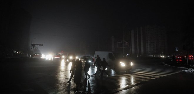 Дефицит электроэнергии в Киеве снизился с 50% до 30-35% – Кличко - Фото