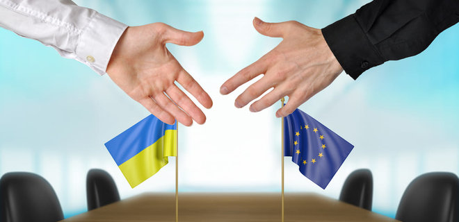 Большинство европейцев поддерживают поставку ЕС военной техники Украине – Евробарометр - Фото