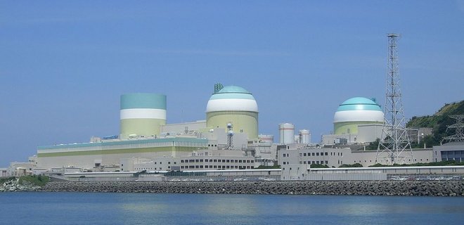 Япония передумала отказываться от АЭС. Станции смогут работать более 60 лет - Фото