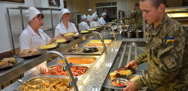 Резніков після скандалу з закупівлями продуктів анонсував реформу харчування в армії - Фото