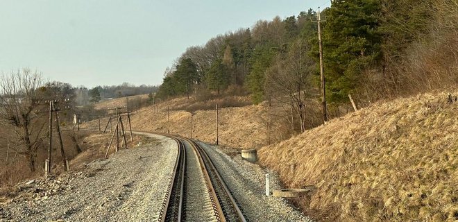 Украина восстановила 70 км железной дороги возле границы с Польшей – фото - Фото