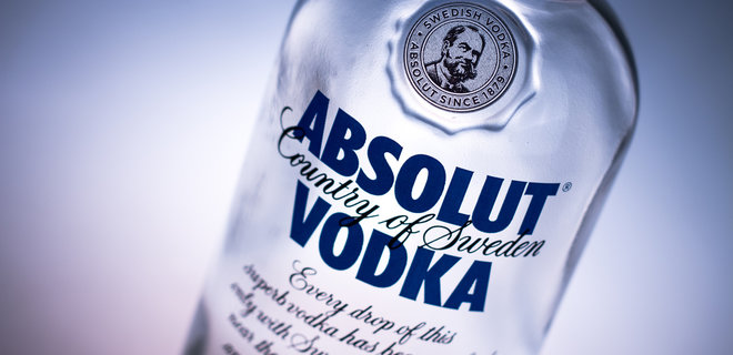 Производитель водки Absolut решил прекратить экспорт продукции в Россию из-за критики - Фото
